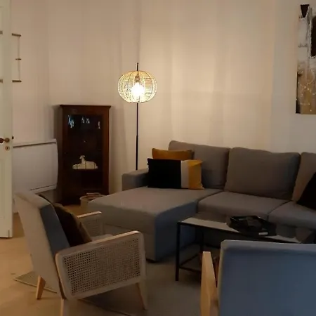 Burdigala Homes - De Saige Apartment